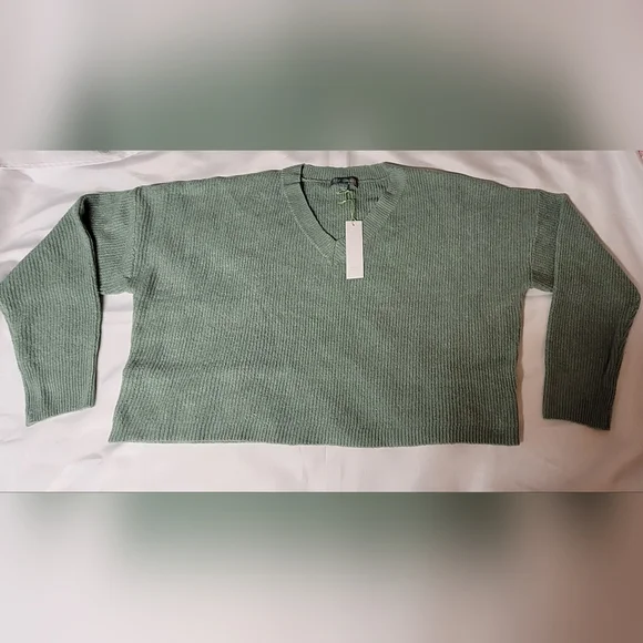 Good Luck Gem ribbing crop v-neck sweater Granite Green - Picture 4 of 4